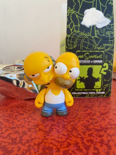 Homer burns two headed - homer,