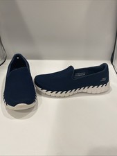 Women’s Size 9.5 Skechers