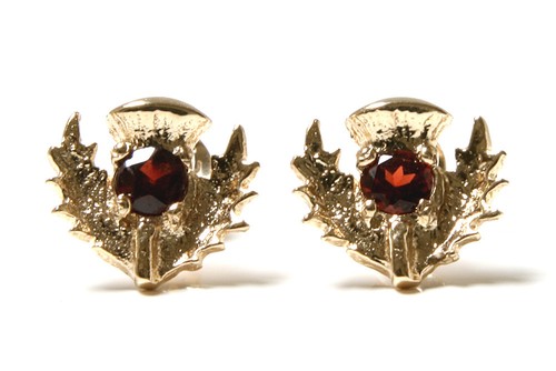 9ct gold garnet studs scottish - 9ct,