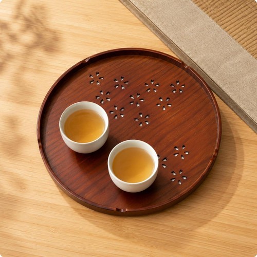 Round polished wooden tea - round,,