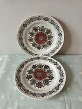 Pair of Vintage Broadhurst Kathie Winkle Romany Dinner Plates