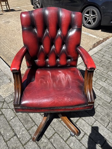 Reproduction mahogany swivel - a,