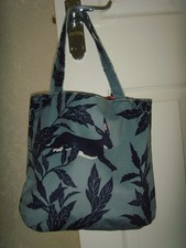 B WOODLAND ANIMALS RABBIT