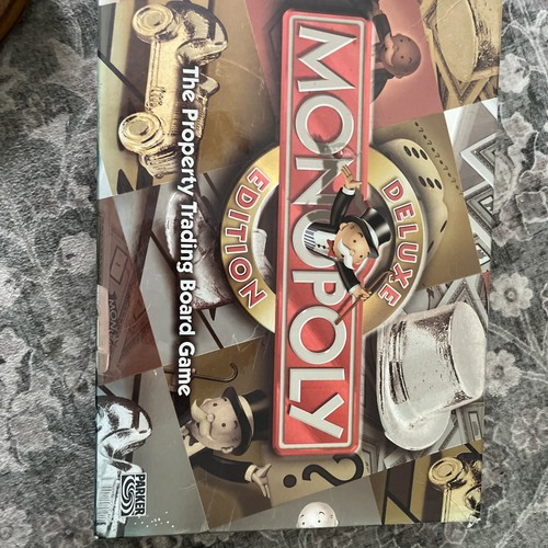Monopoly deluxe edition - monopoly,