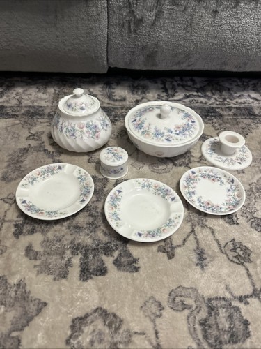 Bone china wedgewood - , angela