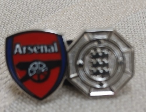 Arsenal pin badges - arsenal,