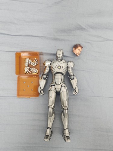 Revoltech iron man mark - , 2