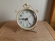 Shabby chic clock metal cream vintage