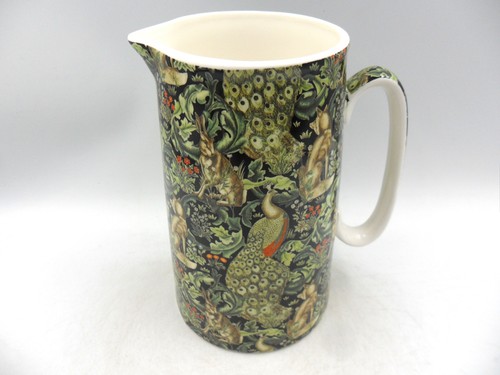 Large size jug tapestry - in,