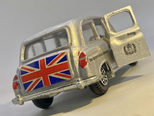 Corgi 1977 austin - austin, taxi
