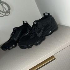 Nike Air Vapor Max Size 6 Good