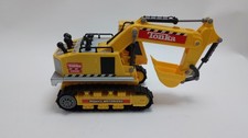 Tonka Mighty Motorized 3206 Excavator Toy Construction Vehicle