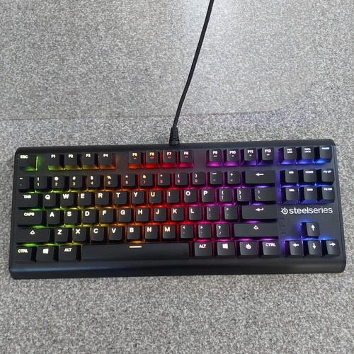Steelseries apex m750 - apex, full