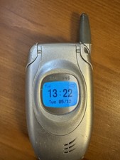 Samsung SGH-T100 Silver Flip Mobile Phone Unlocks