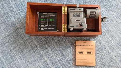 Precision aneroid barometer - precision,