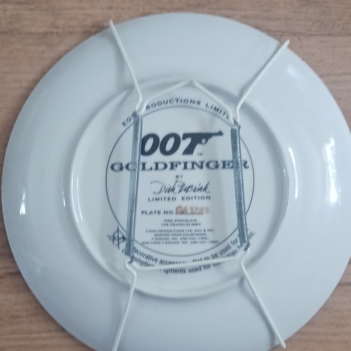Danbury mint 007 goldfinger - mint,