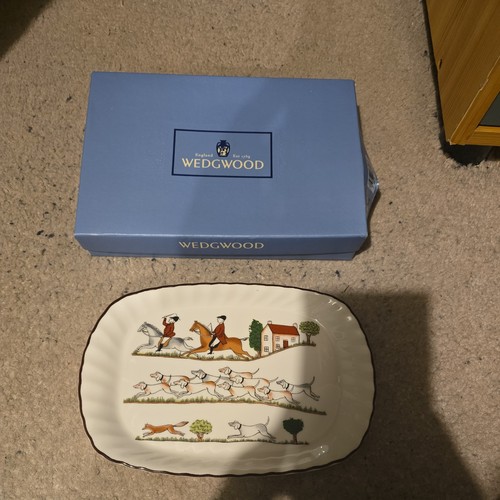 Wedgwood hunting scene butter - hunting,
