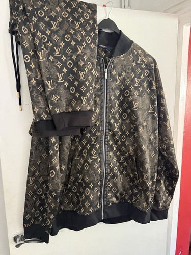 Designer clothes 100 - designer,