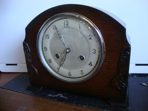 Mantle clock working - in,