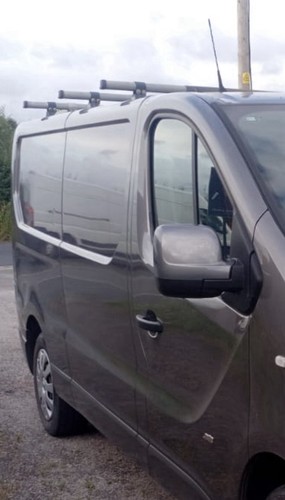 Rhino roof rack bar - roof,