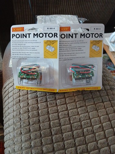 Hornby point motor r8014 8 - hornby,