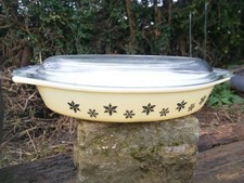 VINTAGE RETRO 70'S PYREX