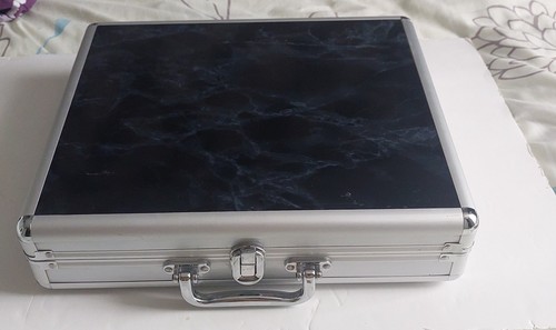 Small hard carry case - small,