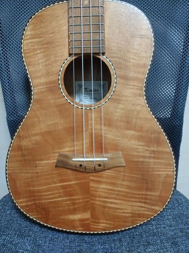 Kmise ukulele baritone size - ukulele,