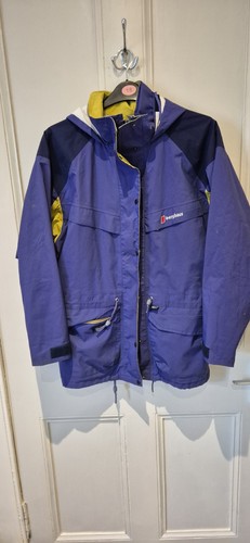 Vintage 90s berghaus - 90s, gore-tex