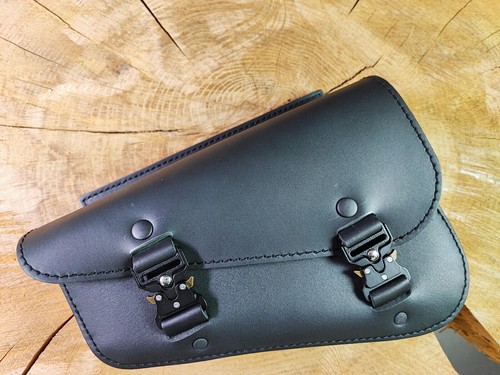 Side bag medusa - side, blackline