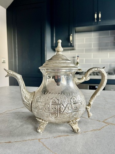 Embossed silver plated - silver, pot