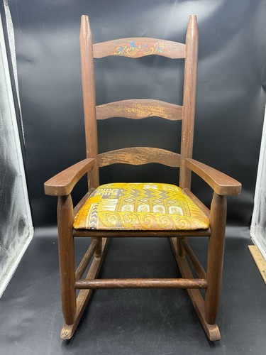 Antique vintage ladderback - antique/vintage,