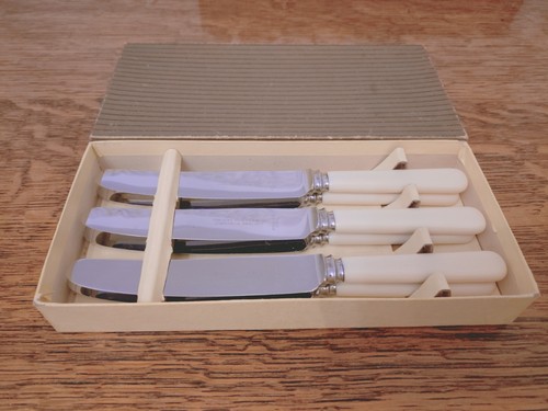 Pristine vintage box - vintage, set