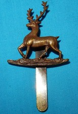 THE HERTFORDSHIRE & BEDFORDSHIRE YEOMANRY REGIMENT MILITARY CAP BADGE GENUINE