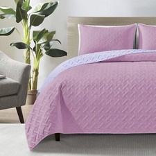 Quilted Bedspread Basket Weave