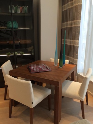 Poliform extending dining - extending,