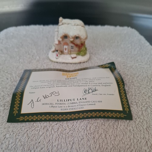 Lilliput lane frosty fun l2930 - frosty,