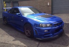 Nissan Skyline R34 GTR Front