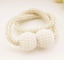 Cream 2pcs A Pair Magnetic