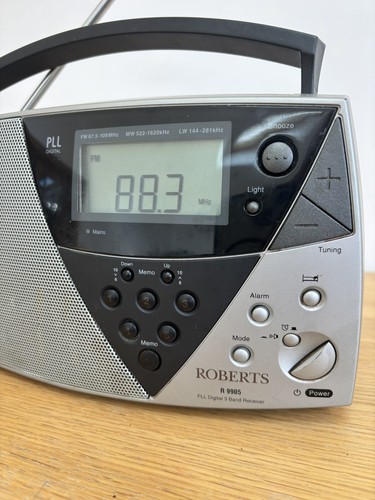 Roberts 9905 portable radio - roberts,