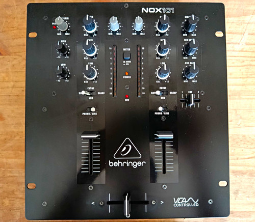 Behringer pro mixer nox101 - mixer,