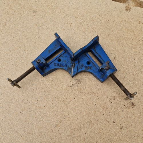 Vintage woden corner clamp - vintage,