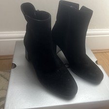 Gabor Bide Black Suede Boots Size 38