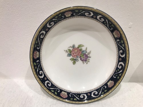 Wedgwood runnymede trinket - runnymede,