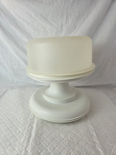 Vintage tupperware cake server - vintage,