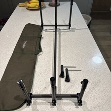 CENTURY STEALTH CARBON 3 ROD CARP FISHING ROD POD AND ETXRAS