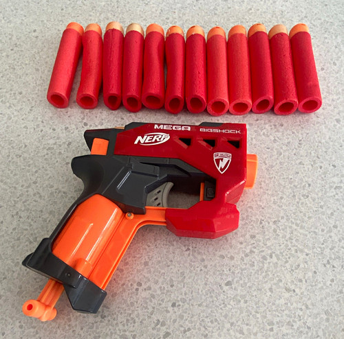 Nerf mega bigshock - bigshock, blaster