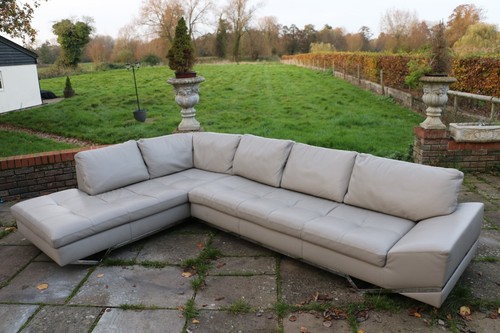 Sold roche bobois - -,