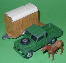 Corgi / GS2 Land Rover 109' &