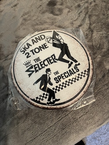 Ska 2tone 20cm diameter metal